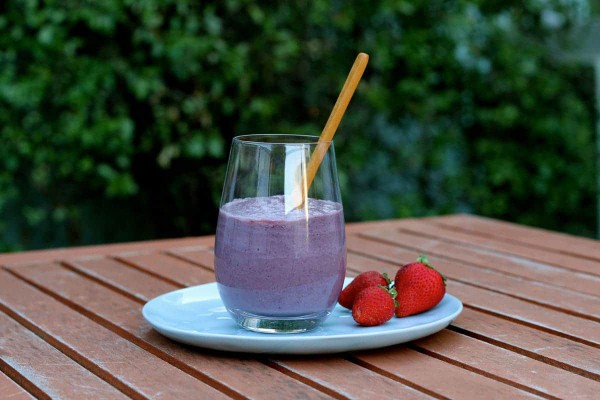 Creamy-Cococnut-Berry-Parfait